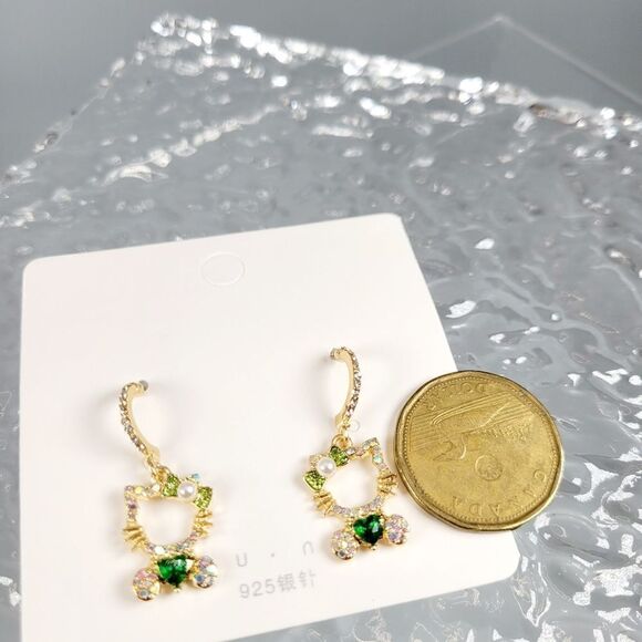 Brand New S925 Silver Rhinestone Hello Kitty Green Heart Earrings - Picture 5 of 6